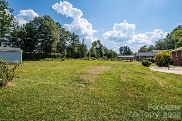114 Cottonwood Drive, Mount Holly, NC 28120