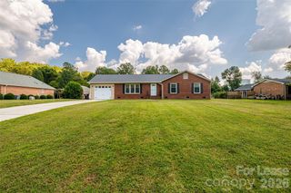 114 Cottonwood Drive, Mount Holly, NC 28120