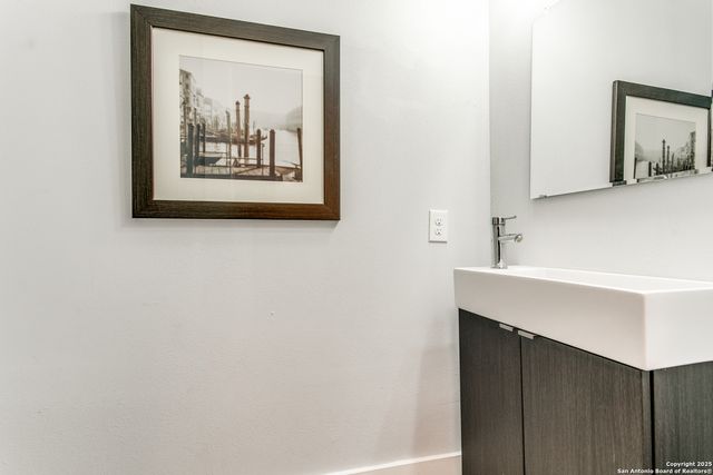312 Burleson, San Antonio, TX 78202