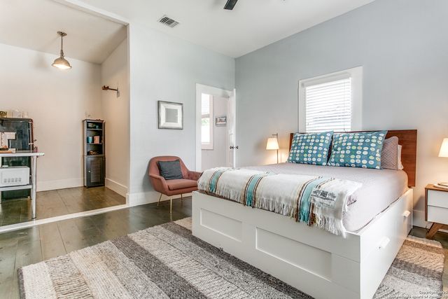 312 Burleson, San Antonio, TX 78202