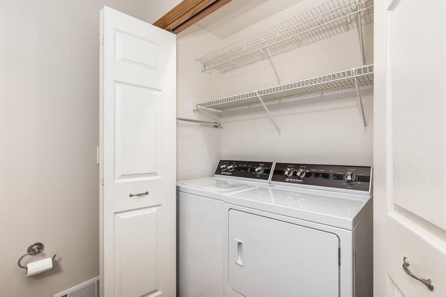 4626 Canterbury Court, City Of Hudsonville, MI 49426