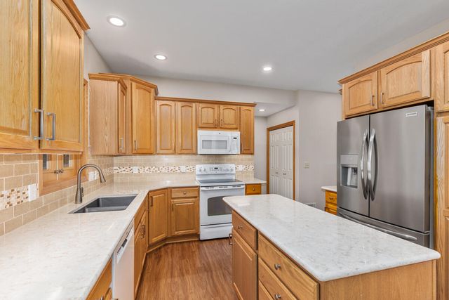 4626 Canterbury Court, City Of Hudsonville, MI 49426