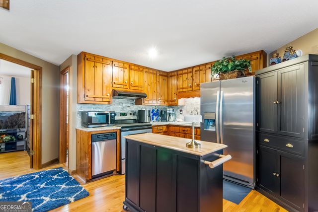 102 Mizzen Court, Ellijay, GA 30540