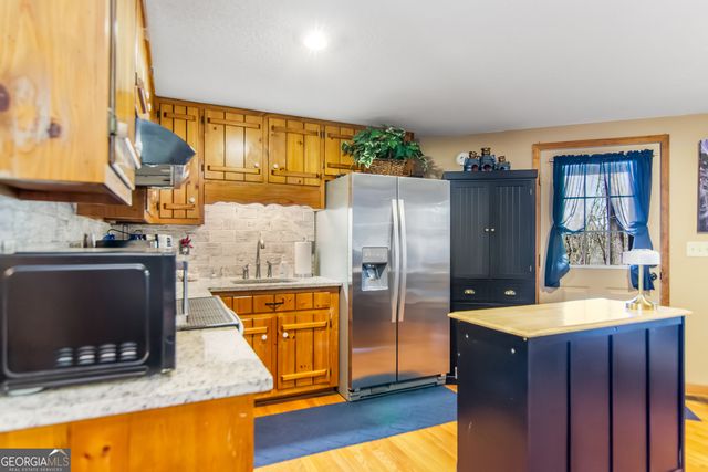 102 Mizzen Court, Ellijay, GA 30540