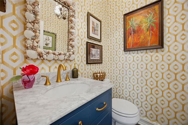 101 Oakwood Hills Drive, Suwanee, GA 30518