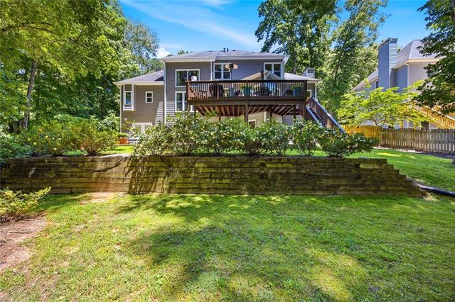 101 Oakwood Hills Drive, Suwanee, GA 30518