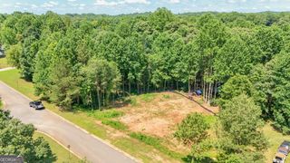 268 Beacon Drive, Maysville, GA 30558