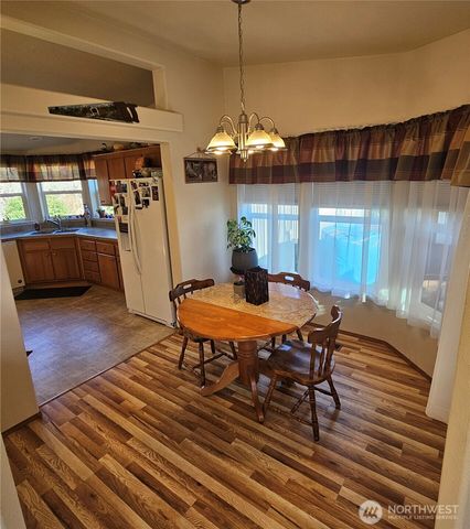 7003 Ortelius Drive, Ilwaco, WA 98624