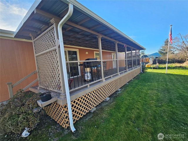 7003 Ortelius Drive, Ilwaco, WA 98624