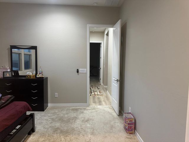 5525 W Banff Lane, Glendale, AZ 85306