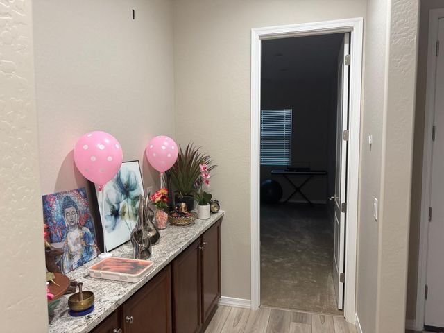 5525 W Banff Lane, Glendale, AZ 85306