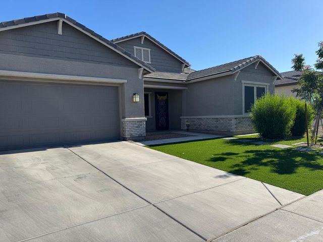 5525 W Banff Lane, Glendale, AZ 85306