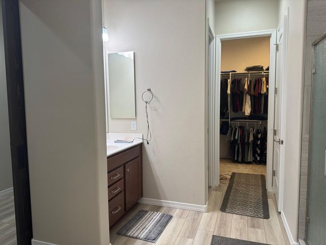 5525 W Banff Lane, Glendale, AZ 85306