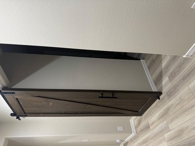 5525 W Banff Lane, Glendale, AZ 85306