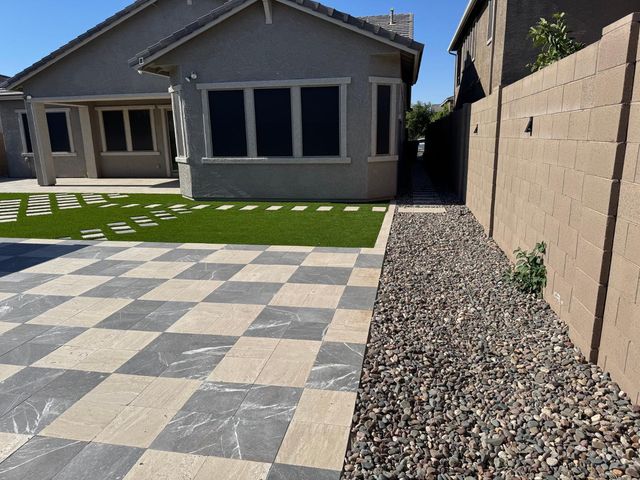 5525 W Banff Lane, Glendale, AZ 85306