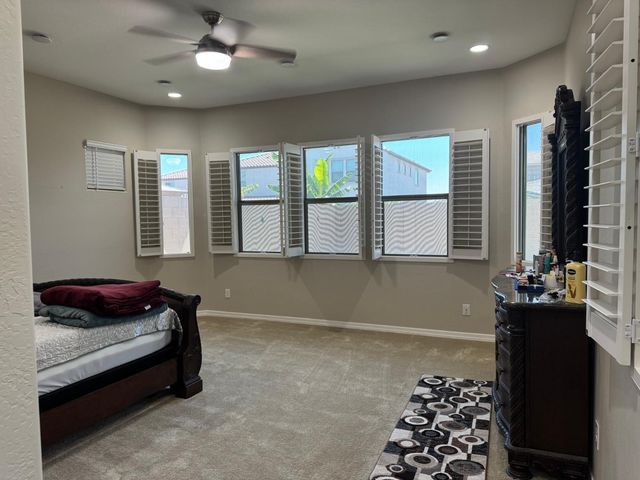 5525 W Banff Lane, Glendale, AZ 85306
