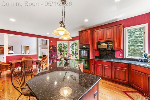 17784 Stonebrook Court, Northville Township, MI 48168