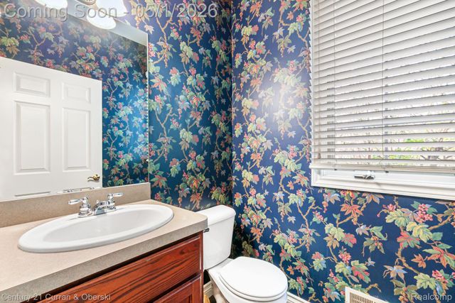 17784 Stonebrook Court, Northville Township, MI 48168