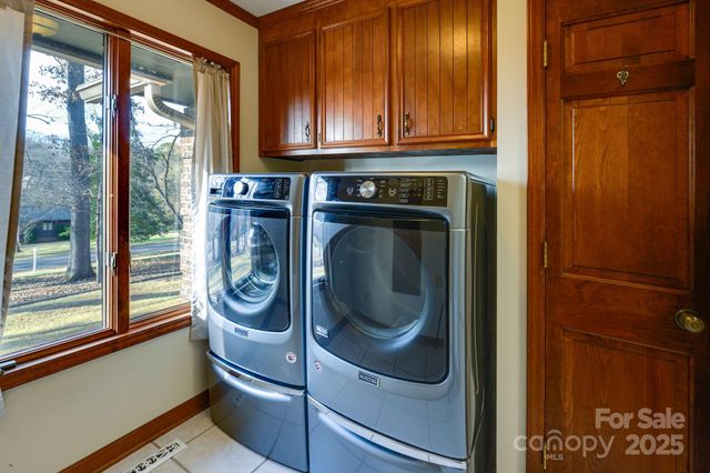 114 Old Mine Road, Mount Holly, NC 28120