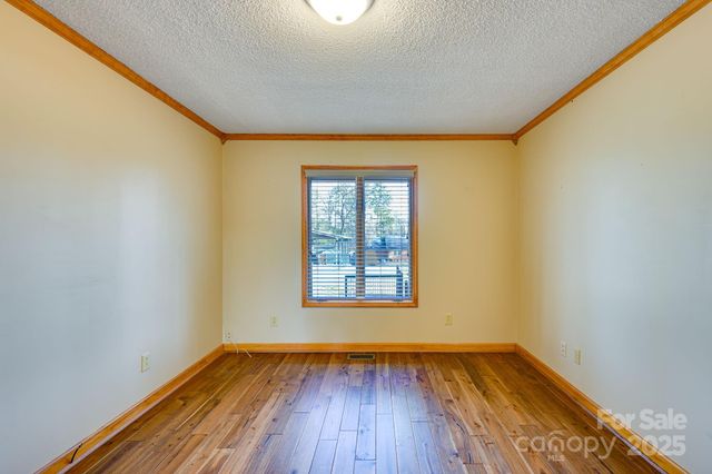 114 Old Mine Road, Mount Holly, NC 28120