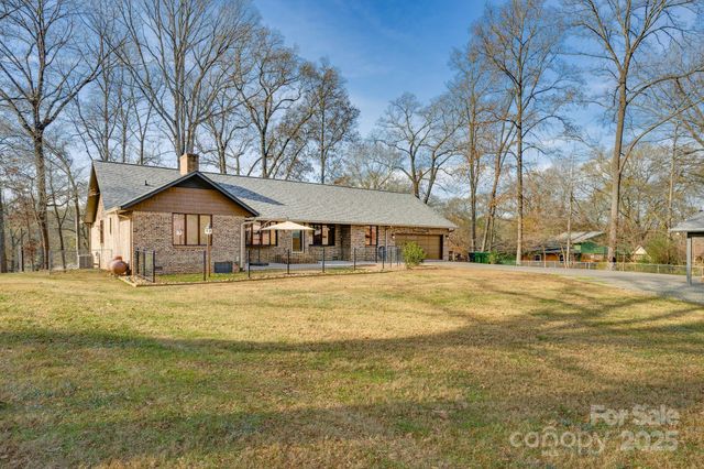 114 Old Mine Road, Mount Holly, NC 28120