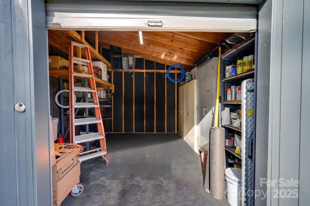 114 Old Mine Road, Mount Holly, NC 28120