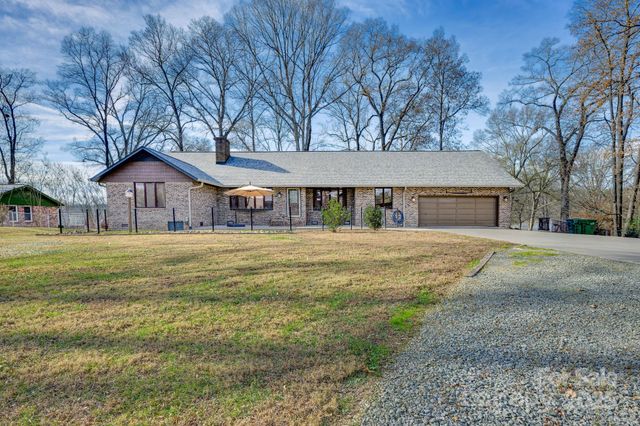 114 Old Mine Road, Mount Holly, NC 28120