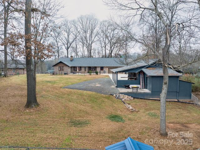 114 Old Mine Road, Mount Holly, NC 28120