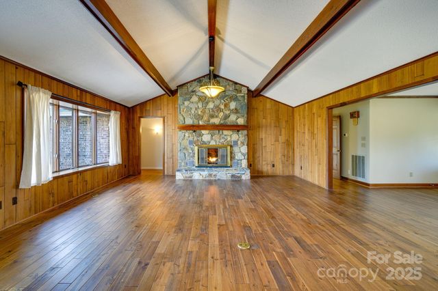 114 Old Mine Road, Mount Holly, NC 28120