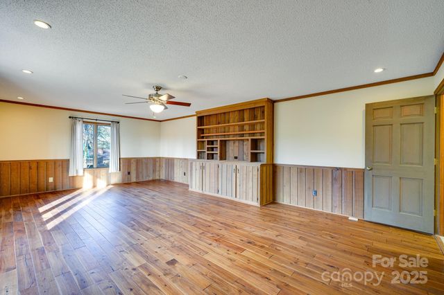 114 Old Mine Road, Mount Holly, NC 28120