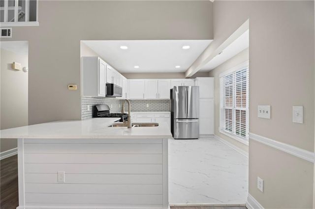 920 Cobb Place Manor Drive, Marietta, GA 30066