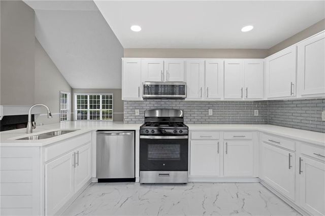 920 Cobb Place Manor Drive, Marietta, GA 30066