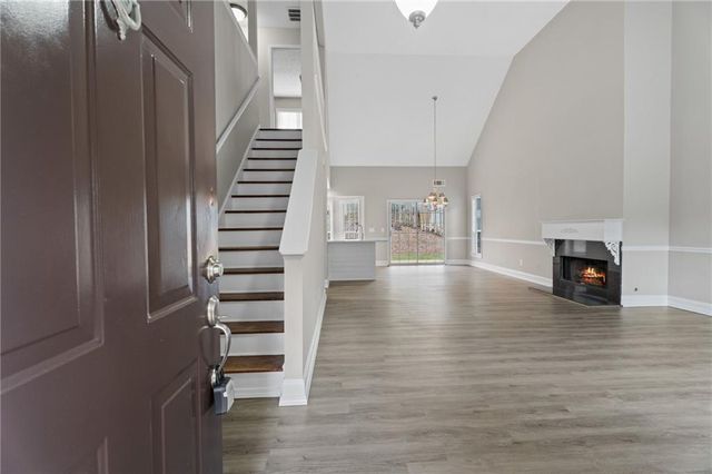 920 Cobb Place Manor Drive, Marietta, GA 30066