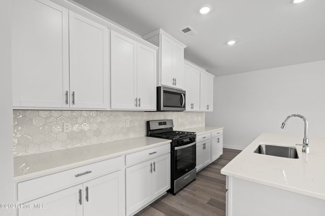 4134 Generations Circle NW, Ash, NC 28420