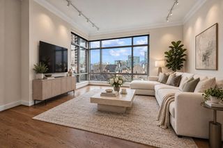 2211 Briarglen Drive 605, Houston, TX 77027