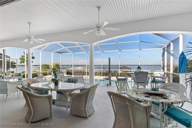 764 Sunset Pointe Drive, Lake Placid, FL 33852