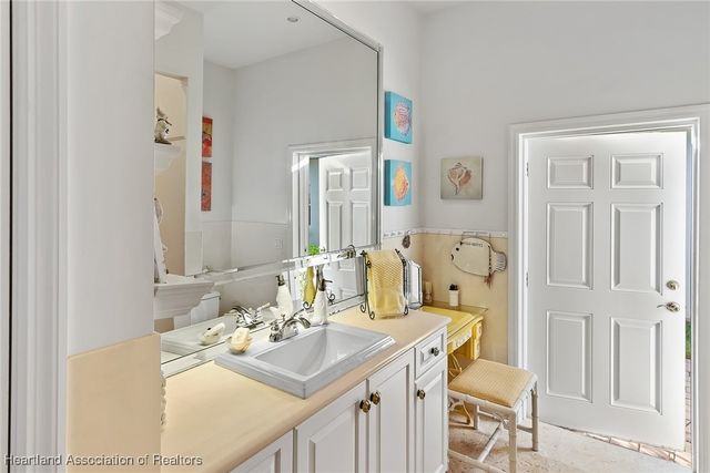 764 Sunset Pointe Drive, Lake Placid, FL 33852