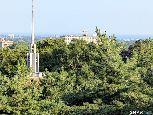 3200 Park Avenue 6F1, Bridgeport, CT 06604