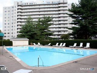 3200 Park Avenue 6F1, Bridgeport, CT 06604