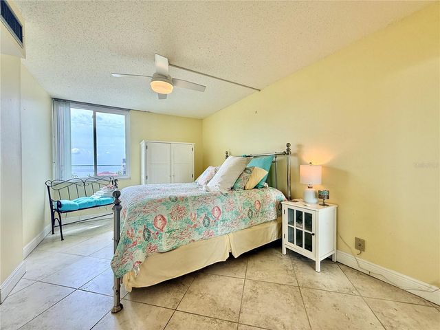 6219 PALMA DEL MAR BOULEVARD S 504, St Petersburg, FL 33715