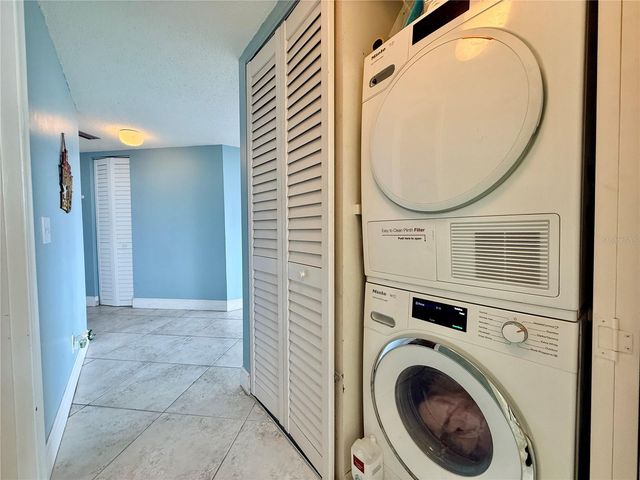 6219 PALMA DEL MAR BOULEVARD S 504, St Petersburg, FL 33715