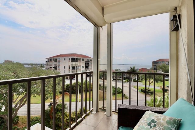 6219 PALMA DEL MAR BOULEVARD S 504, St Petersburg, FL 33715
