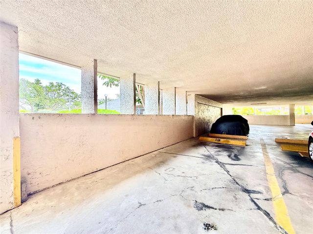 6219 PALMA DEL MAR BOULEVARD S 504, St Petersburg, FL 33715