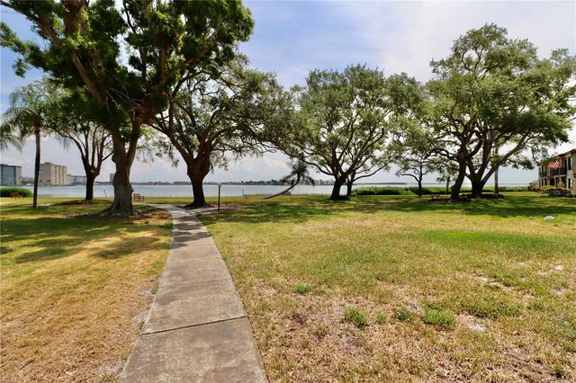 6219 PALMA DEL MAR BOULEVARD S 504, St Petersburg, FL 33715