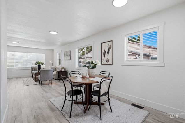 2506 N 32nd St, Boise, ID 83703