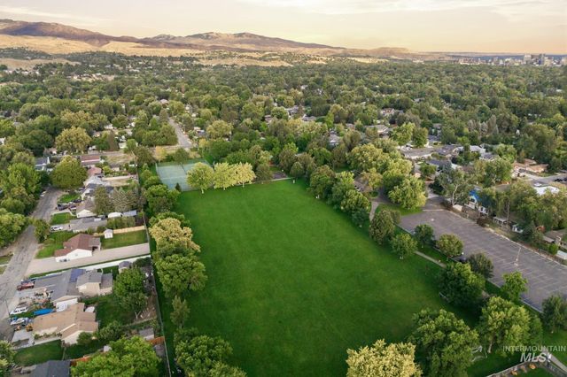 2506 N 32nd St, Boise, ID 83703