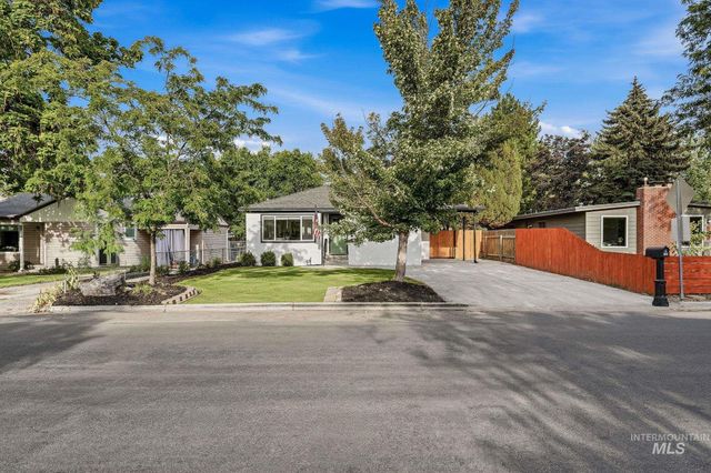 2506 N 32nd St, Boise, ID 83703