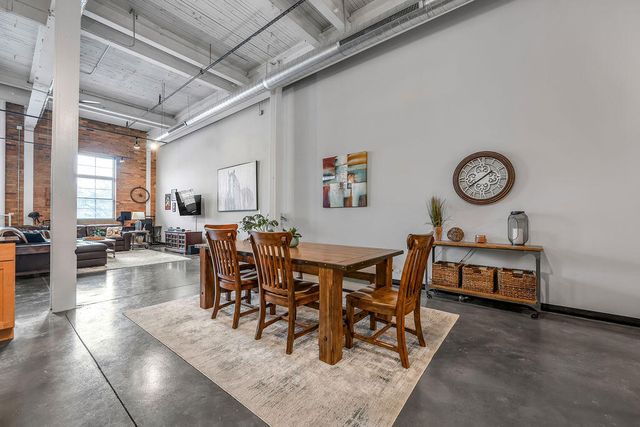 201 Price Road 111, Lexington, KY 40511