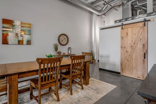 201 Price Road 111, Lexington, KY 40511