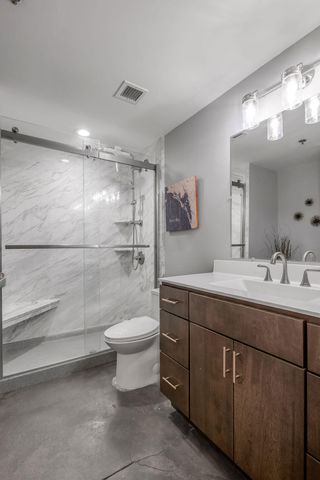 201 Price Road 111, Lexington, KY 40511